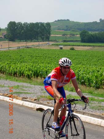 Jean-Paul dans les vignes
