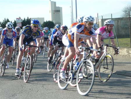 155_Peloton_des_1ère_Catégorie_n°3