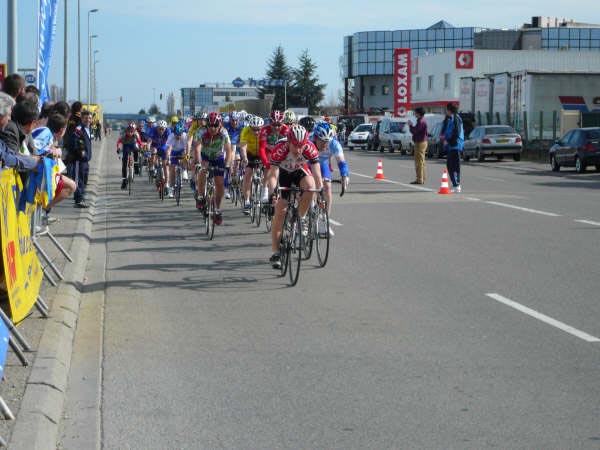 16_Le_peloton_des_5ème_emmené_par_D_Lemmet_du_COBE