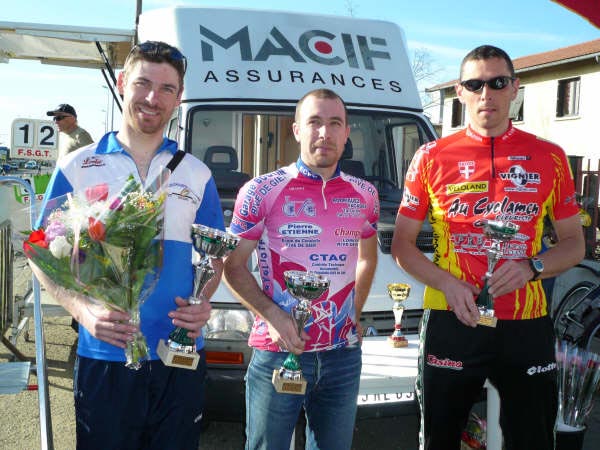 90 Le podium des 3ème
