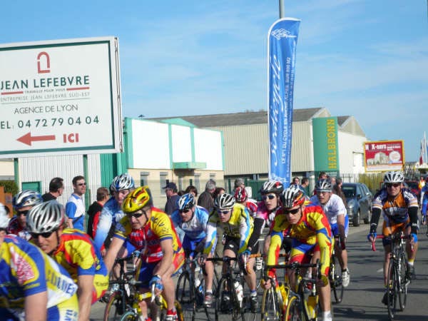 99 Passage du peloton des 4ème