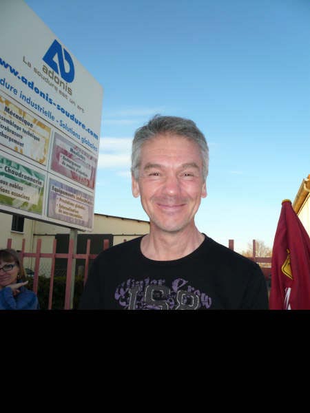 W34 Christian notre secrétaire heureux