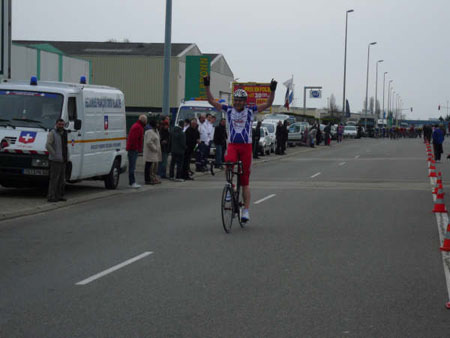 091 David Dufosse vaiqueur en 3eme Cat.
