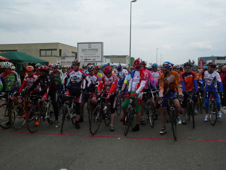 096 Les 4eme  et Cadets sur la ligne