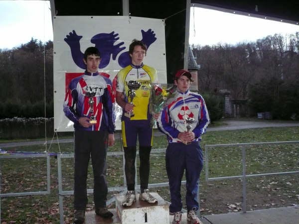 173 Podium Juniors, 1er Pierre Moncorgé, 2ème Bastien Clertant et 3ème Marc Verdon