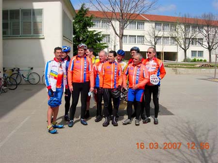 8 Une_partie_des_participants_de_l'ECMVV
