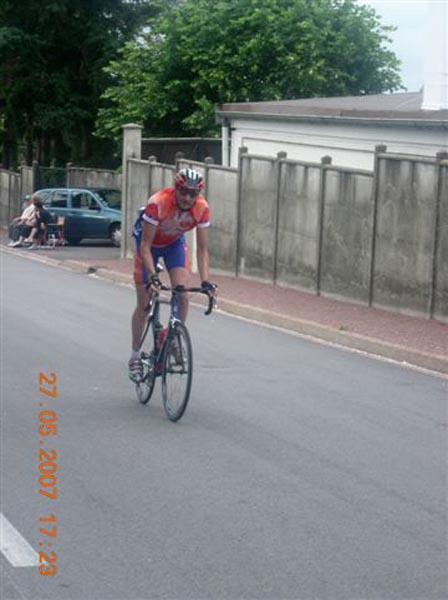 19}_3ème_cat__Jean-Paul_a_distancé_son_compagnon_de_route