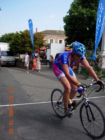 23-Arrivée de Stéphane Chirat 6ème en 2ème catégorie