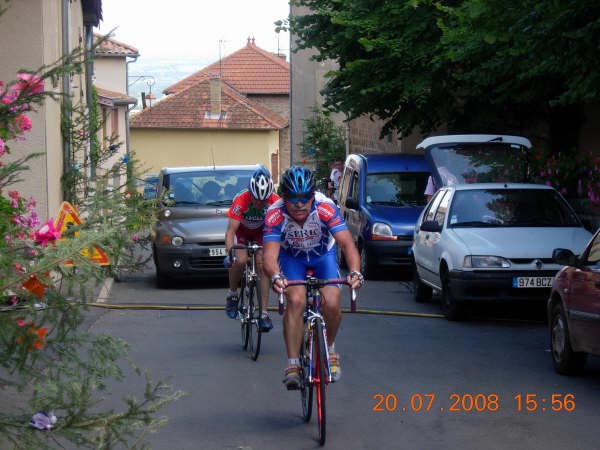 033 Roland BOUCHER devant Bernard PEREZ