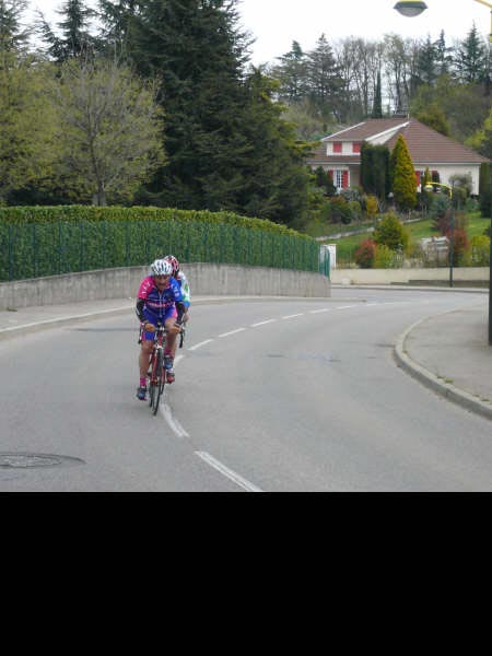 26 En 5ème Cat. Abel Pirat et Robert Niard échappés dès le départ et en tête une bonne partie de la course